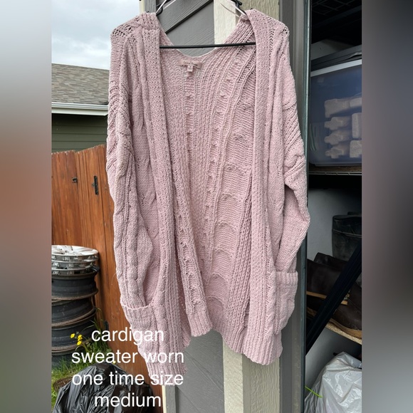light baby pink cardigan - Picture 2 of 2